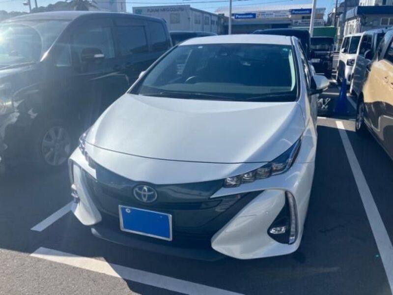 PRIUS PHV