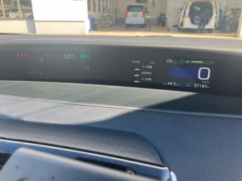 PRIUS PHV