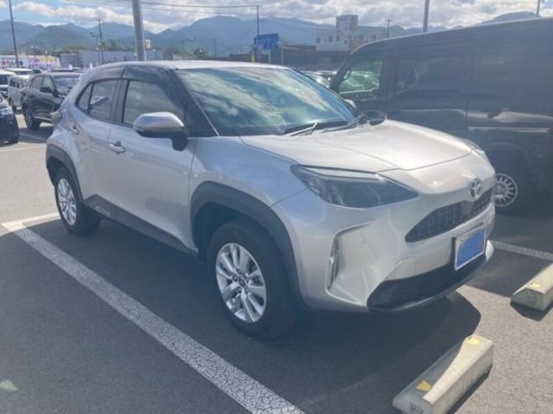 YARIS CROSS-0