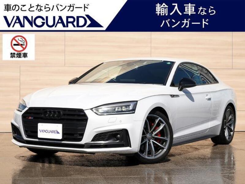 AUDI S5