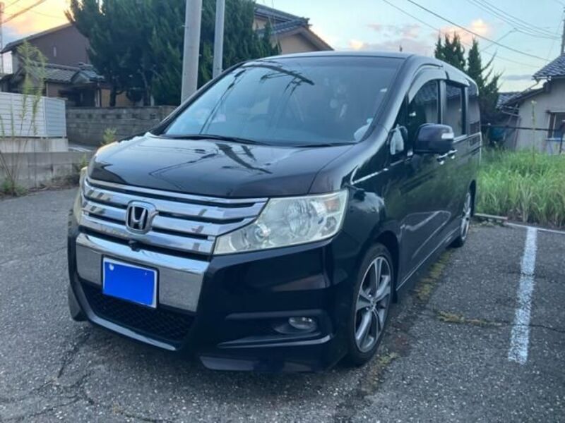 HONDA STEPWAGON SPADA