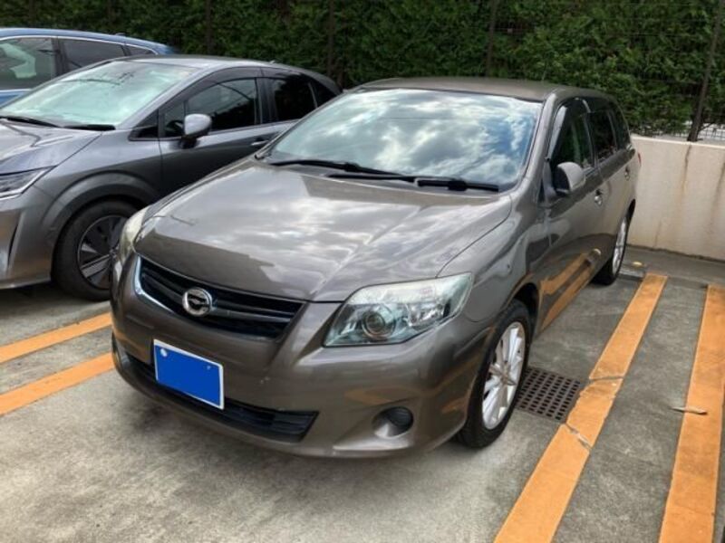 COROLLA FIELDER