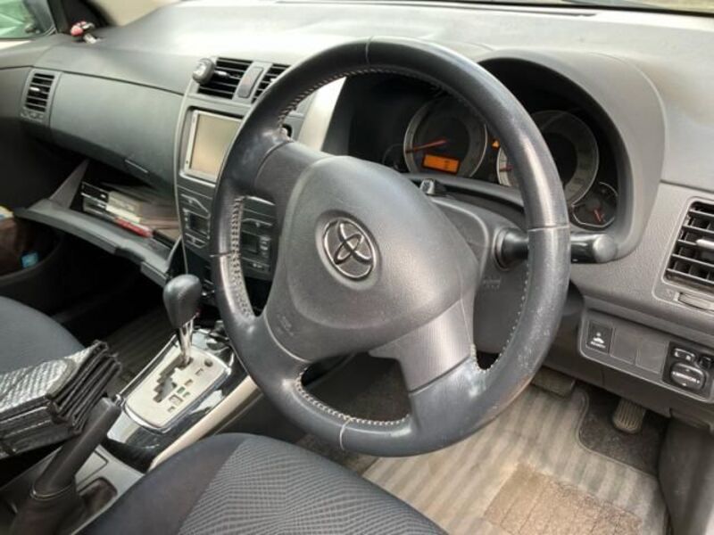 COROLLA FIELDER