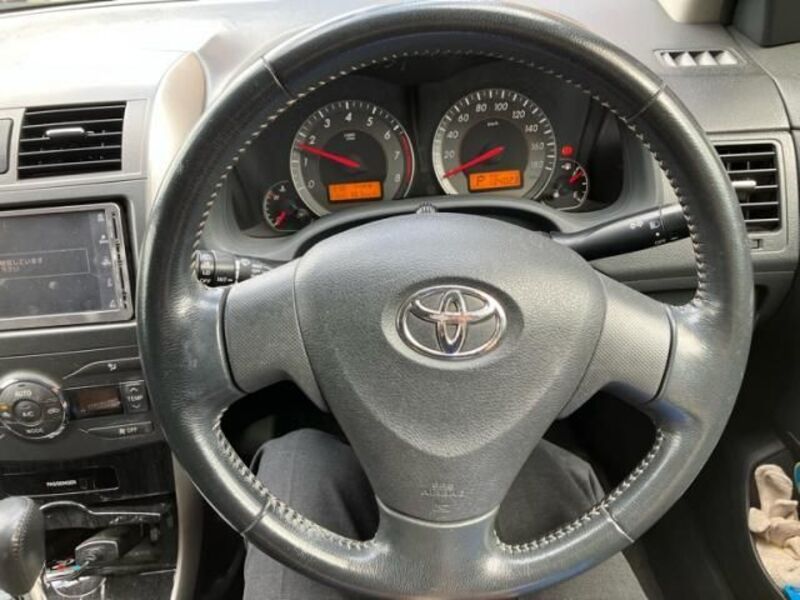 COROLLA FIELDER