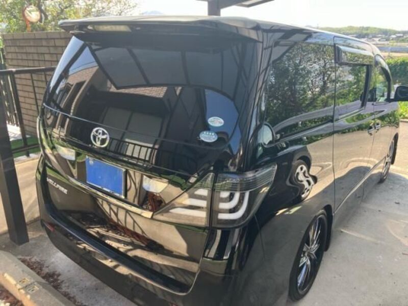 VELLFIRE