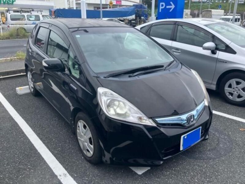 FIT HYBRID