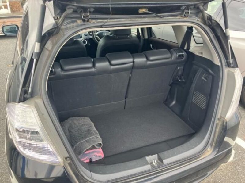 FIT HYBRID