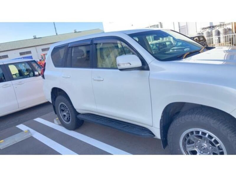 LAND CRUISER PRADO