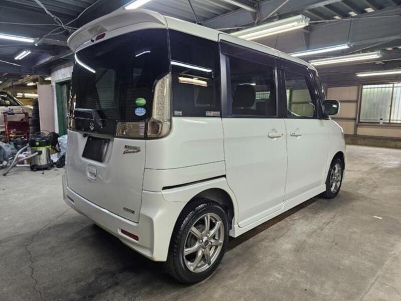SPACIA CUSTOM