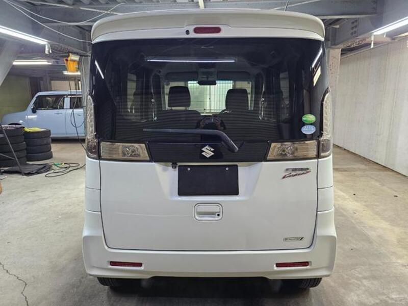 SPACIA CUSTOM