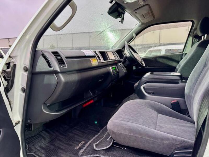 HIACE WAGON