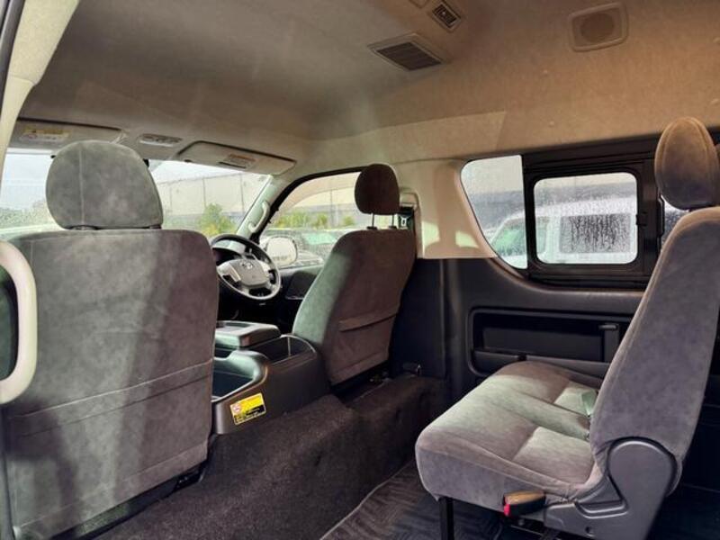 HIACE WAGON