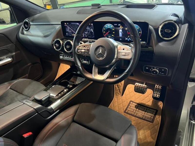 B-CLASS