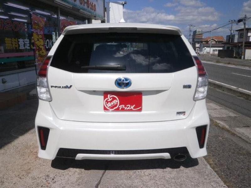 PRIUS ALPHA