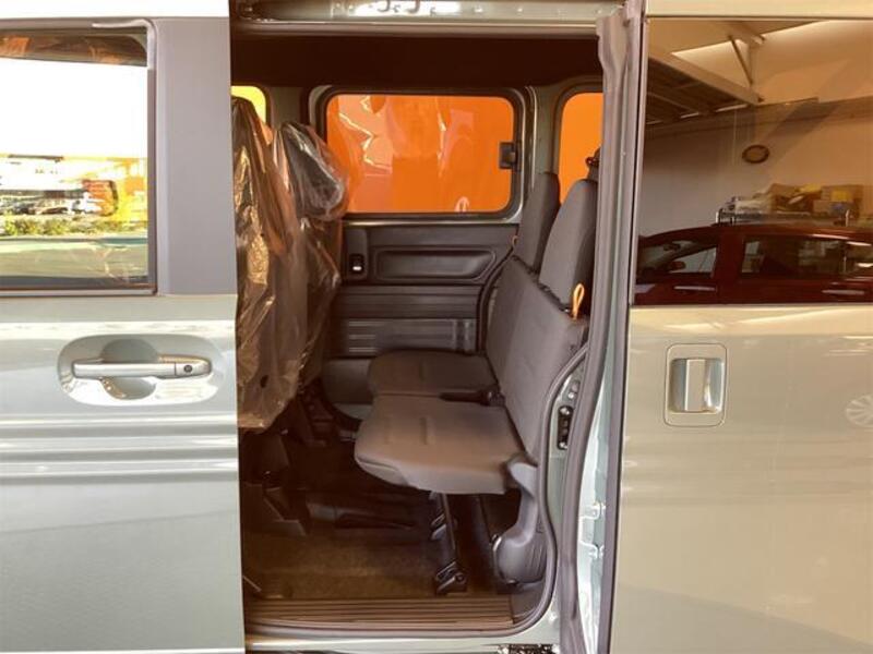N-VAN