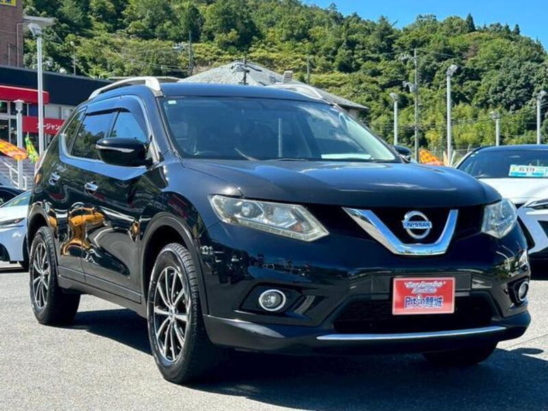 X-TRAIL