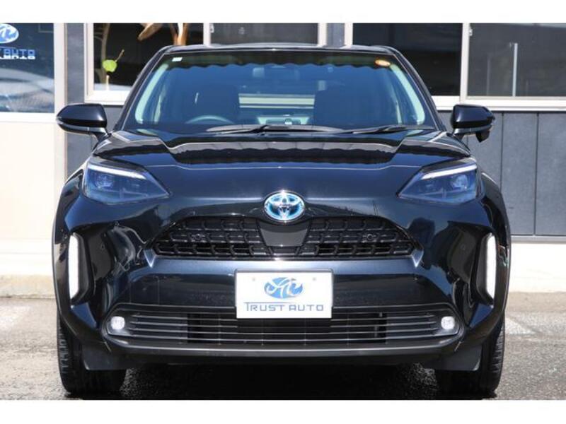 YARIS CROSS