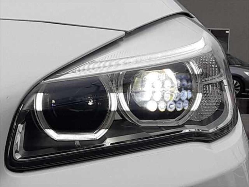 2 SERIES