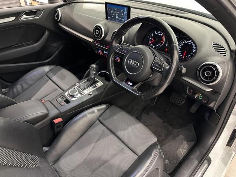 A3 SEDAN