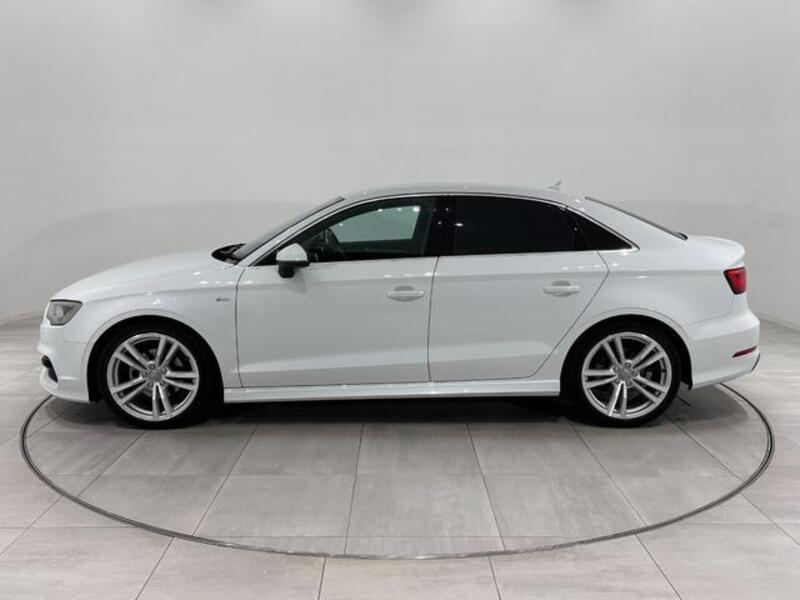 A3 SEDAN