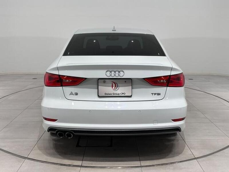 A3 SEDAN