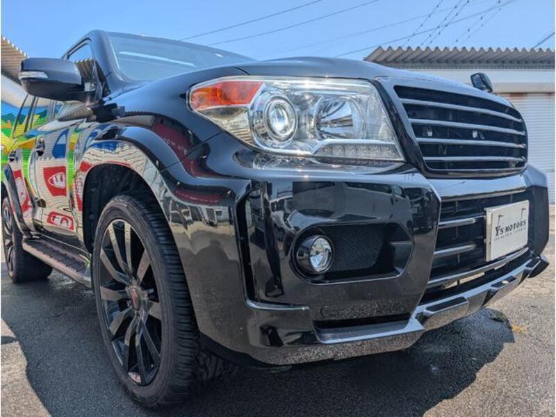 LAND CRUISER