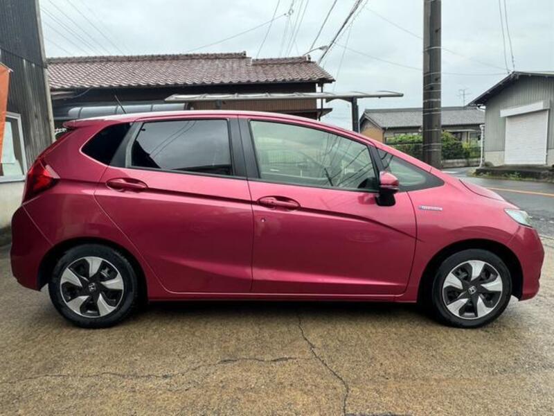 FIT HYBRID