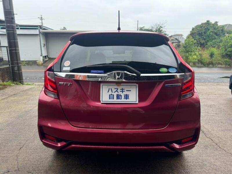 FIT HYBRID