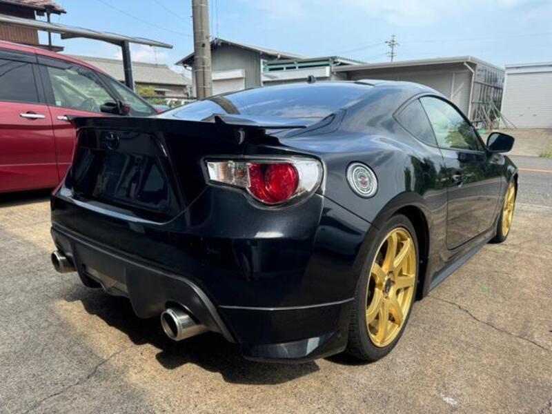 86