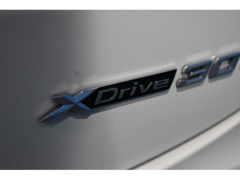 X4