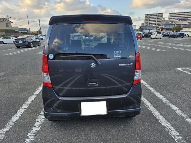 WAGON R