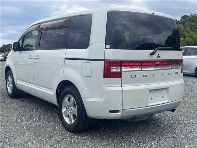 DELICA D5