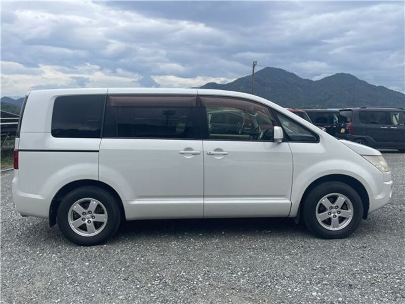DELICA D5