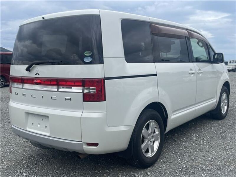 DELICA D5