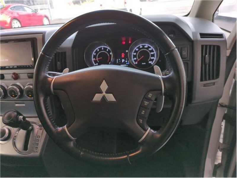 DELICA D5