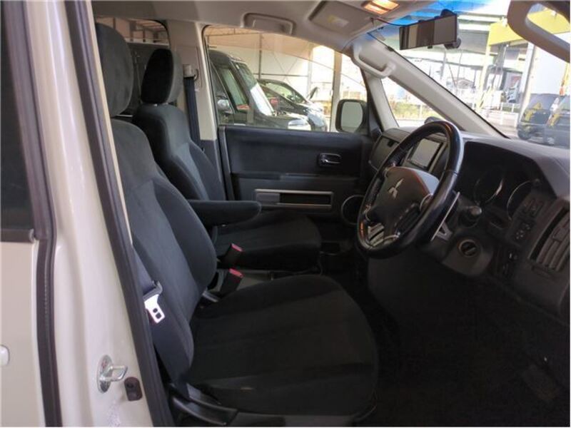 DELICA D5