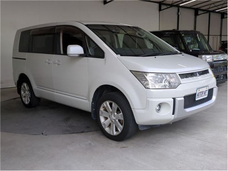 DELICA D5