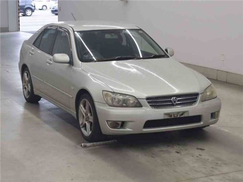 ALTEZZA-0