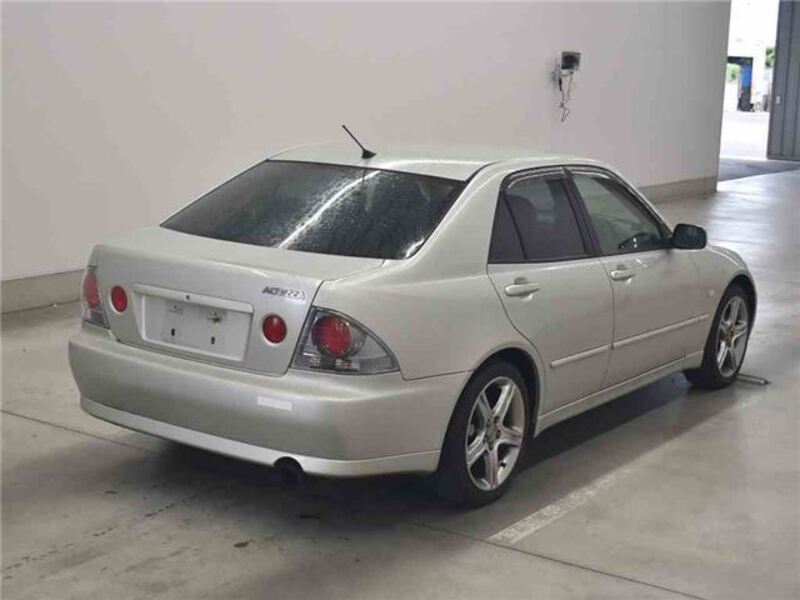 ALTEZZA