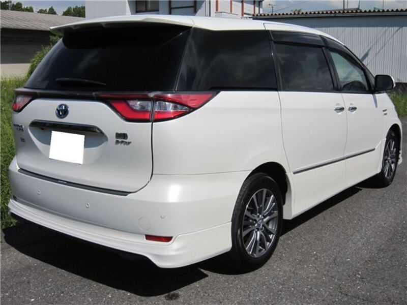 ESTIMA HYBRID