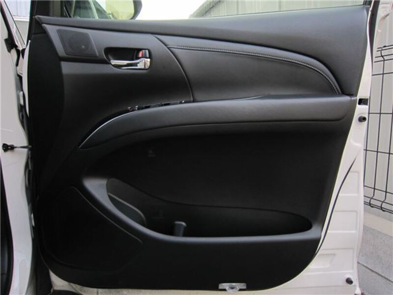 ESTIMA HYBRID