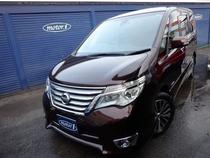 NISSAN SERENA