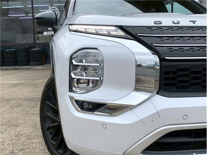OUTLANDER PHEV