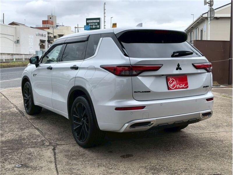 OUTLANDER PHEV