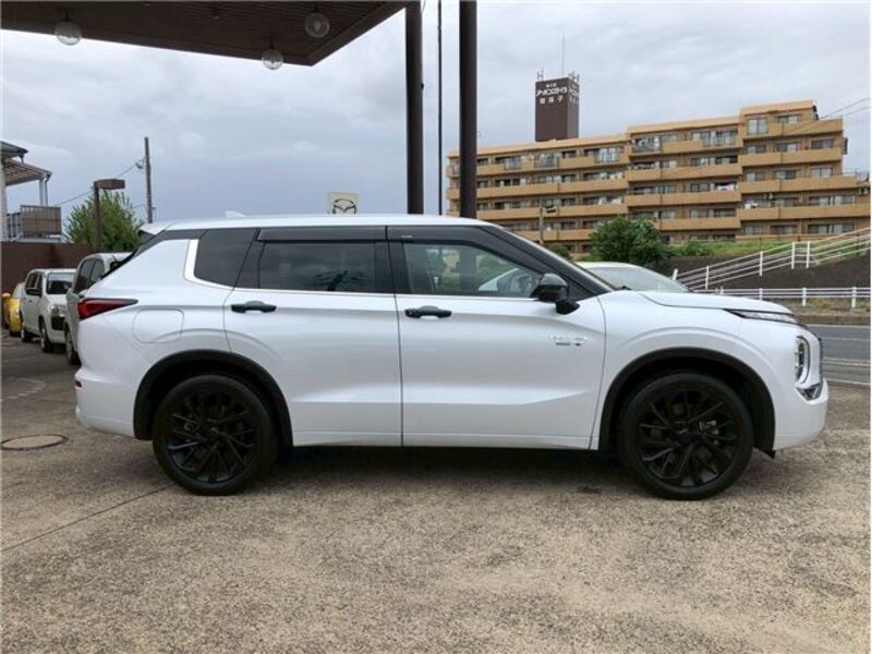 OUTLANDER PHEV