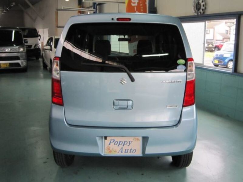 WAGON R