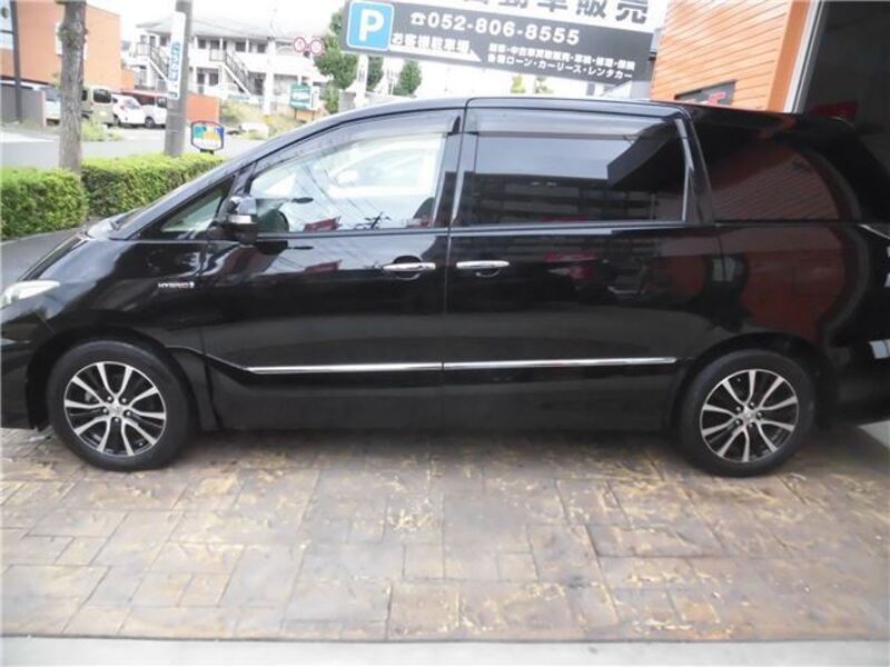 ESTIMA HYBRID