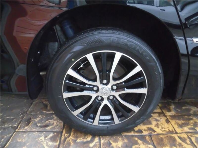 ESTIMA HYBRID