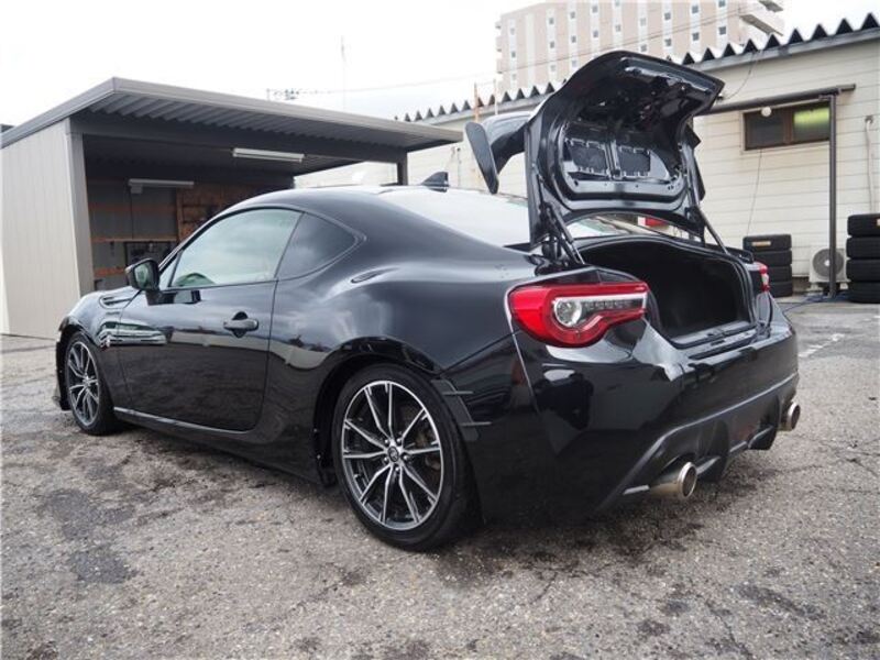 86
