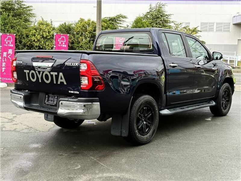 HILUX
